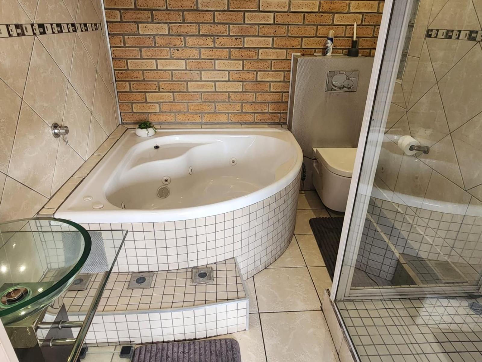 Hillton Manor Guest House Richards Bay Exterior foto