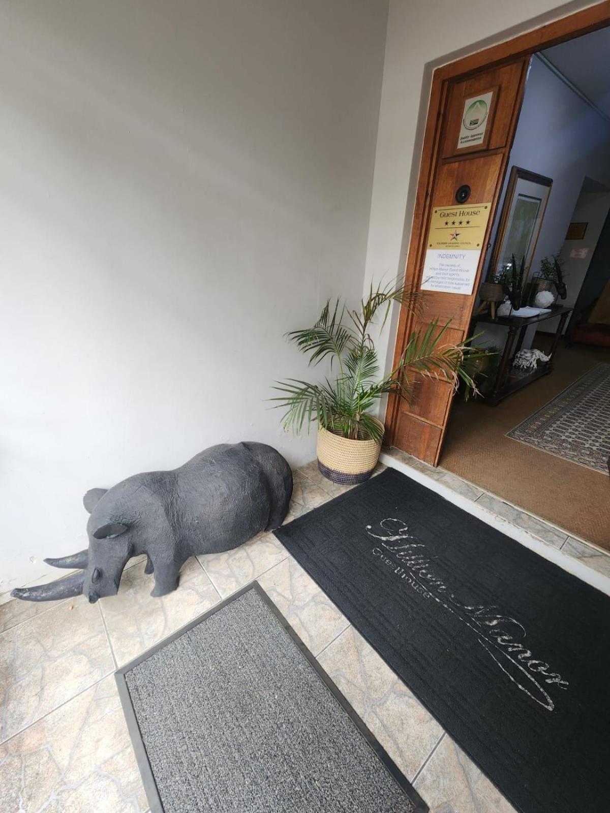 Hillton Manor Guest House Richards Bay Exterior foto